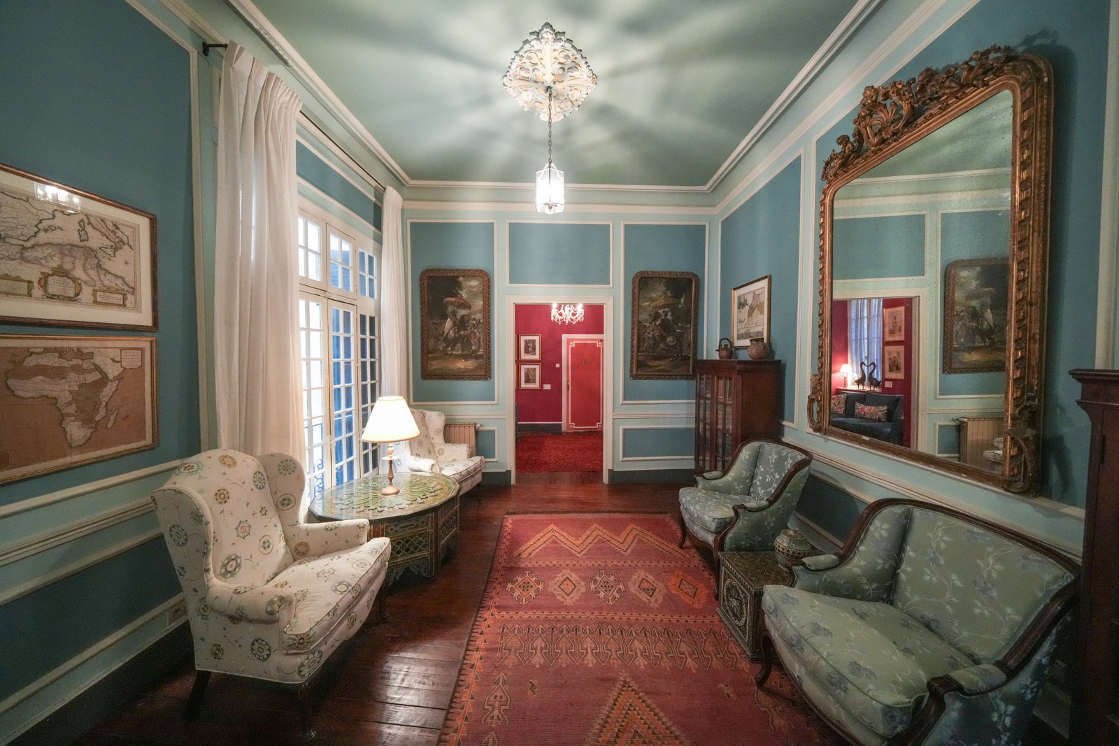 Forbes Gallery Photo 1